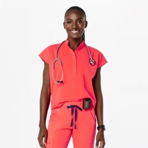 Figs Rafaela Top Fiery Coral XS